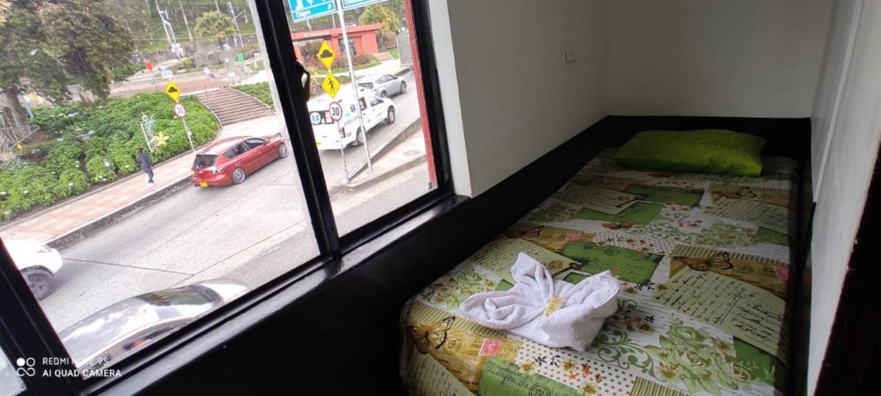 El Amanercer Parque Del Agua Residencia Muy Central Otel Manizales Dış mekan fotoğraf